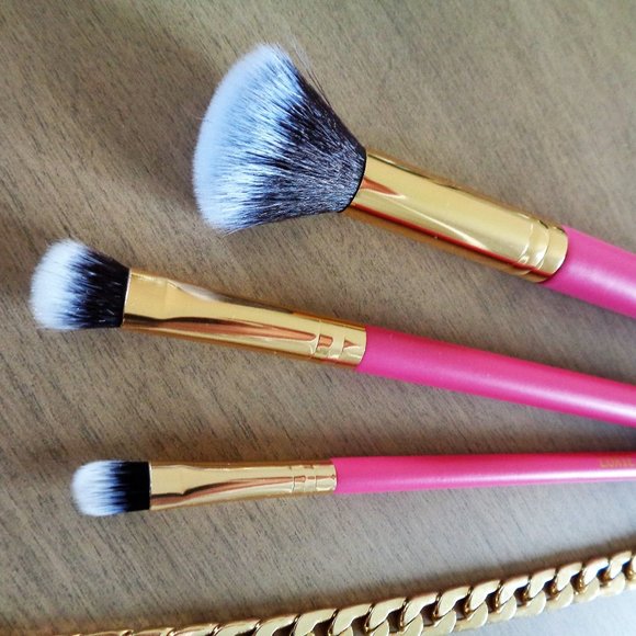 BOGO LUXIE BC SUMMER DAZE SET - Picture 3 of 7